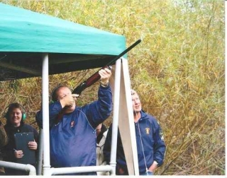 Solicitud de paloma de arcilla 